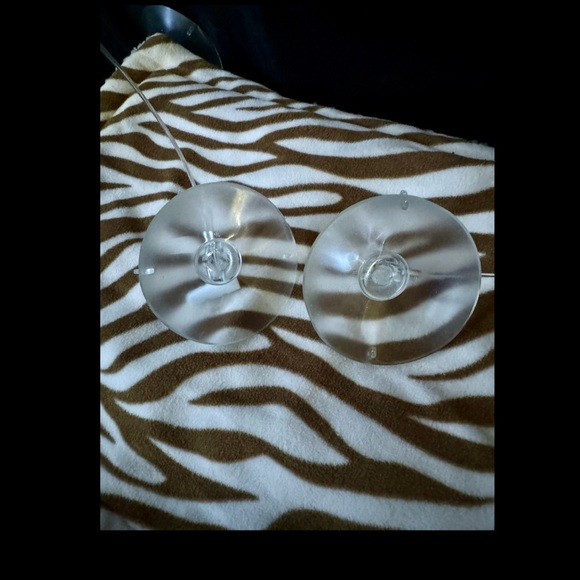 Sunny Seat Window-Mounted Cat Bed - Picture 8 of 16